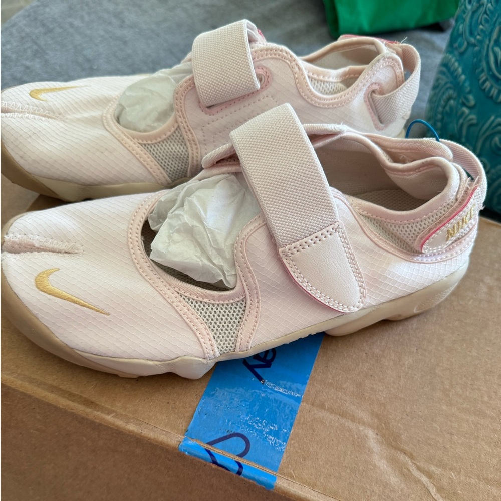 Nike Kids Pink Sneakers with Gold Swoosh